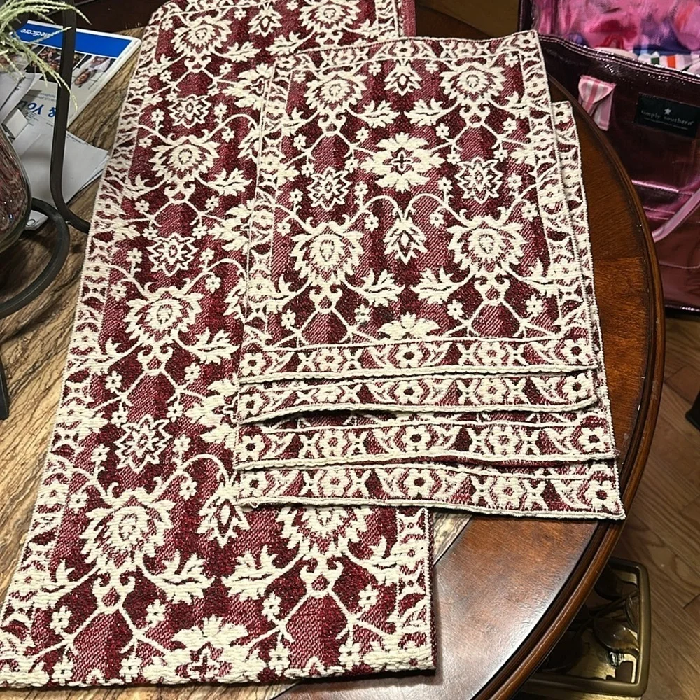 T.J. Maxx Cloth table runner and placements